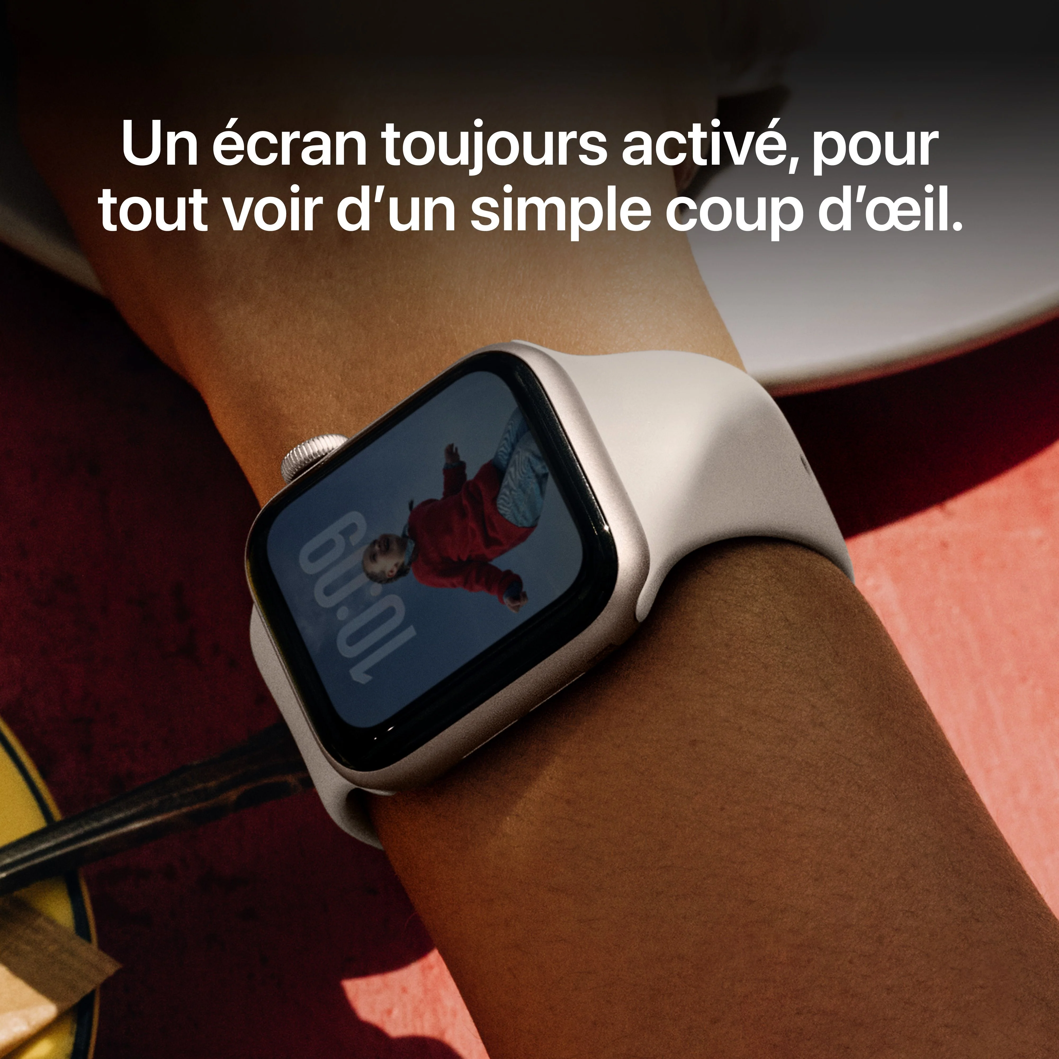 Apple Watch SE 3 GPS, Boîtier en aluminium minuit de 40 mm, Bracelet Sport minuit - S/M - Image 5