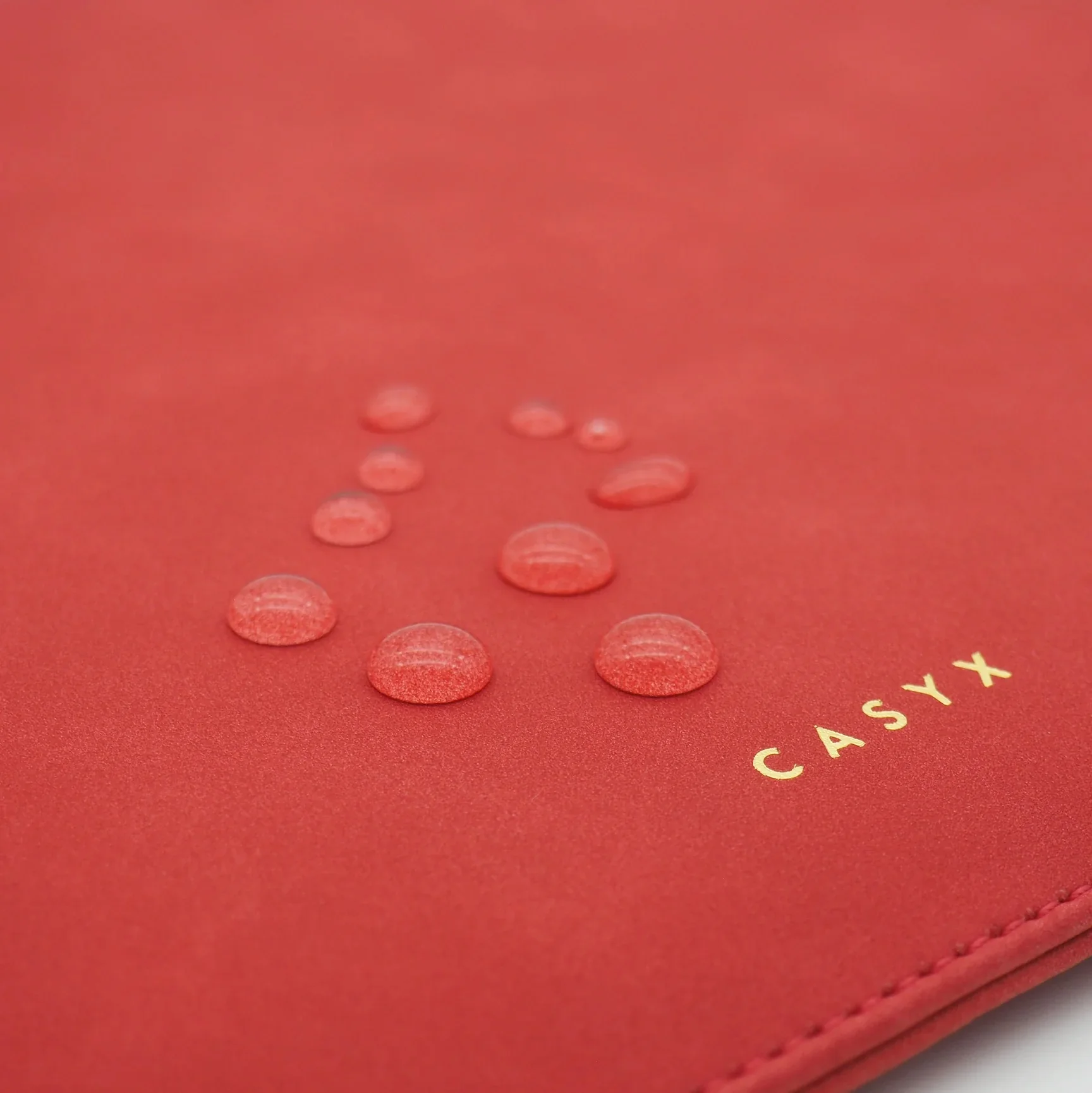 Casyx Atelier • Etui pour Macbook Pro/Air 13" • Carmin - Image 6