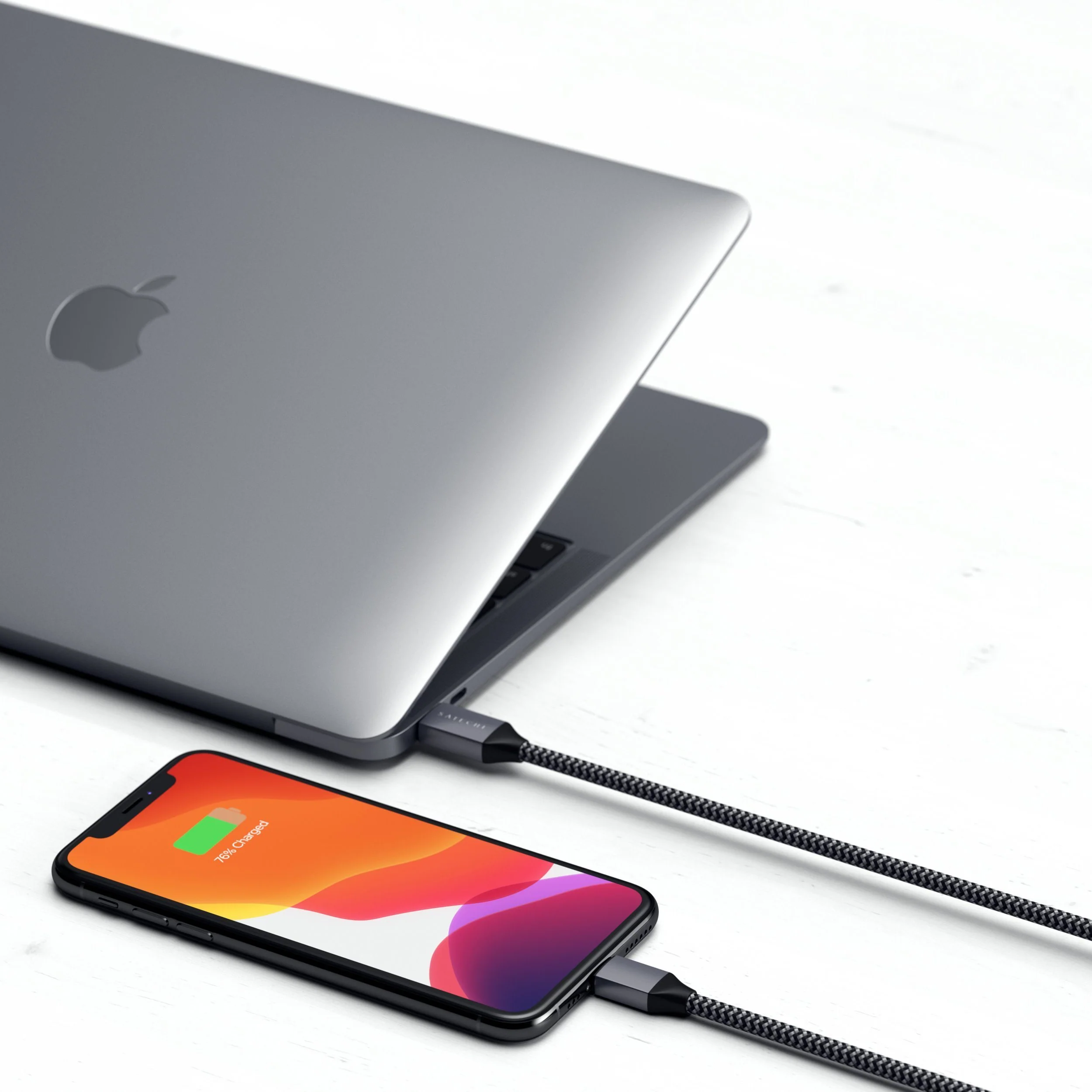 Satechi Câble USB-C vers Lightning • 1,8m - Image 3