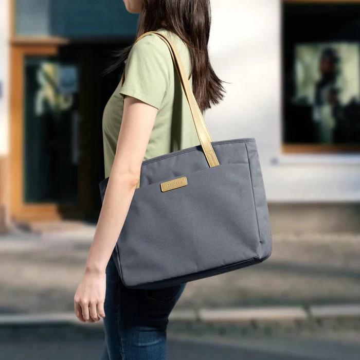 Tomtoc • Sac pour femme compatible Macbook 13" / 14" - Image 7